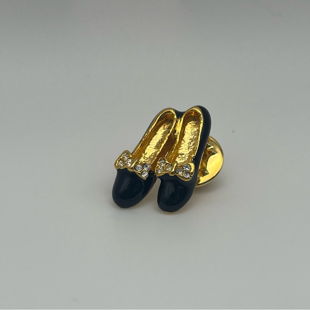 Tap Shoe Brooch Pin
